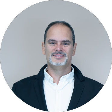 OUR_TEAM_Samantha_Hover_image